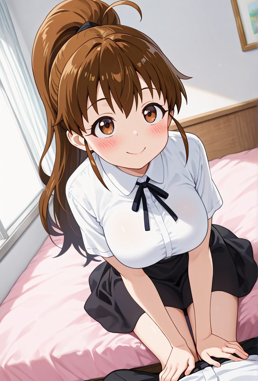 workingのポプラがベッドに座って微笑んでいる